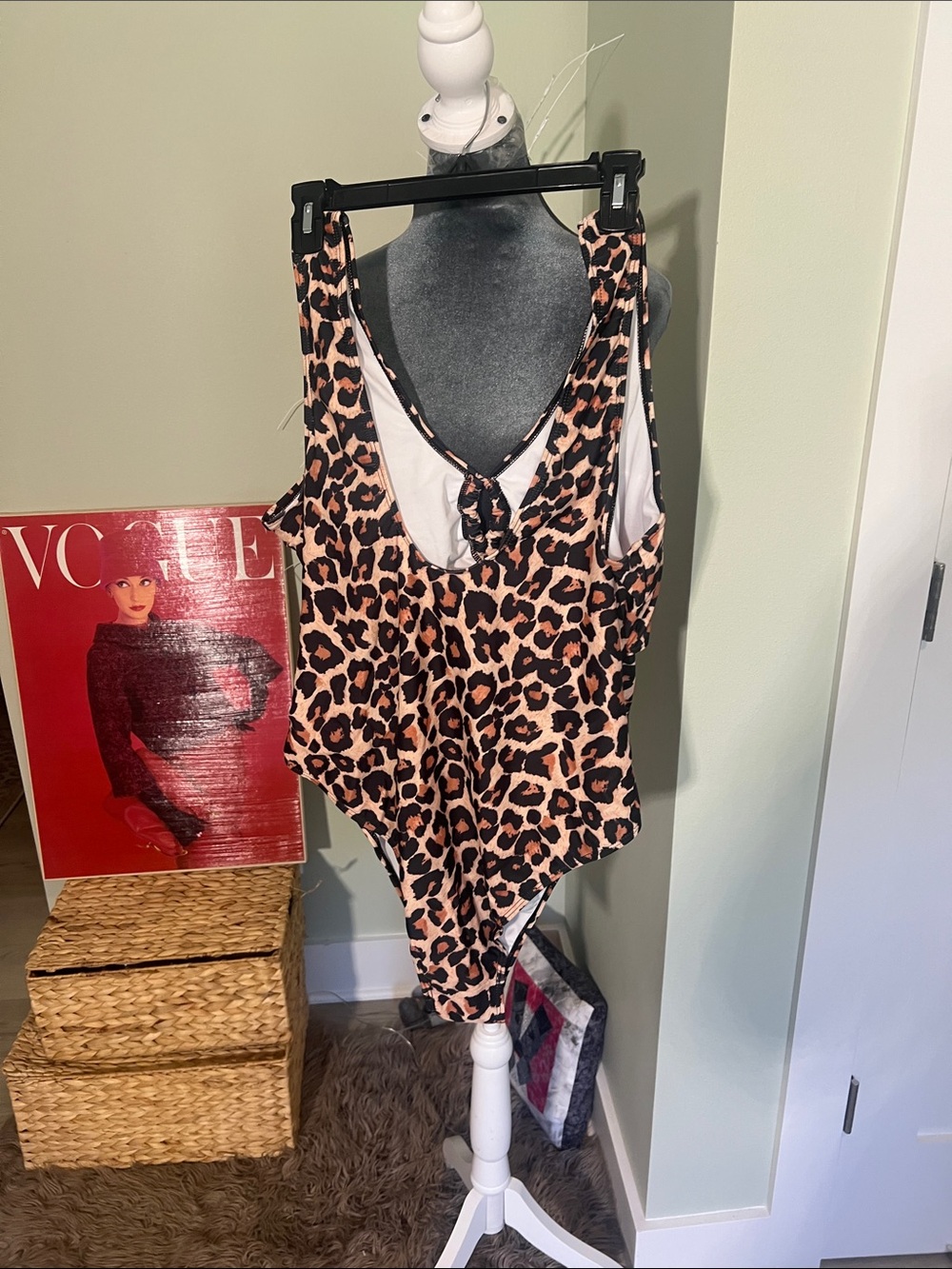 Amazon Women One-Piece Swimsuit Leopard Print Tan Black - Picture 2 of 5